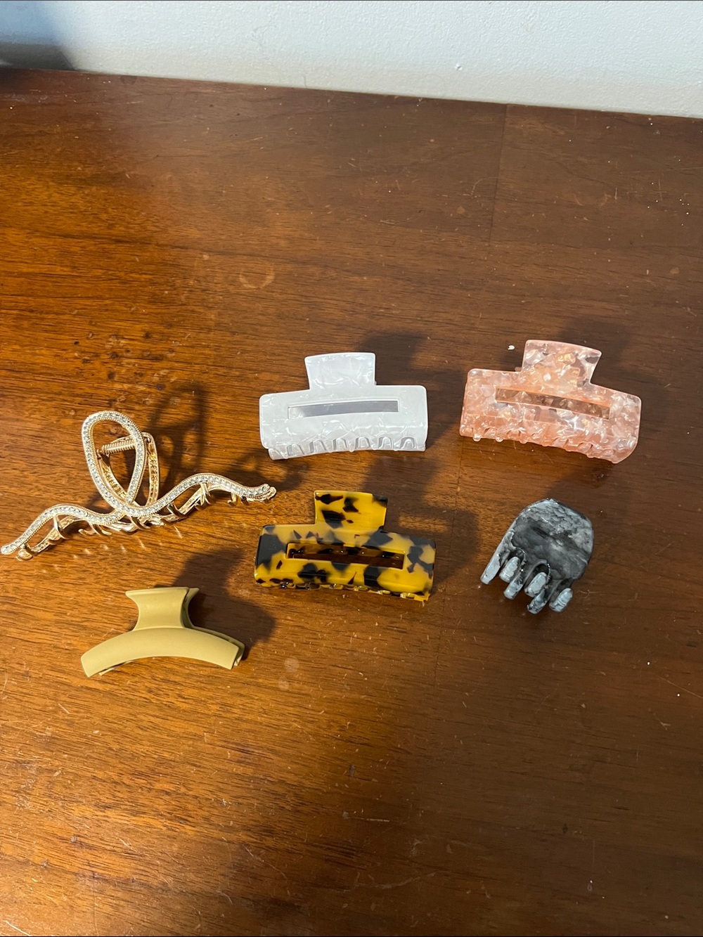 Mixed Women's Hair Claw Clip Set - Tortoise, Ivory, Pink, Gray, Gold, Cream